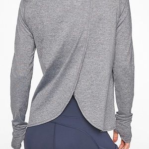 PATAGONIA Gray Tulip Back Lightweight Top SZ M